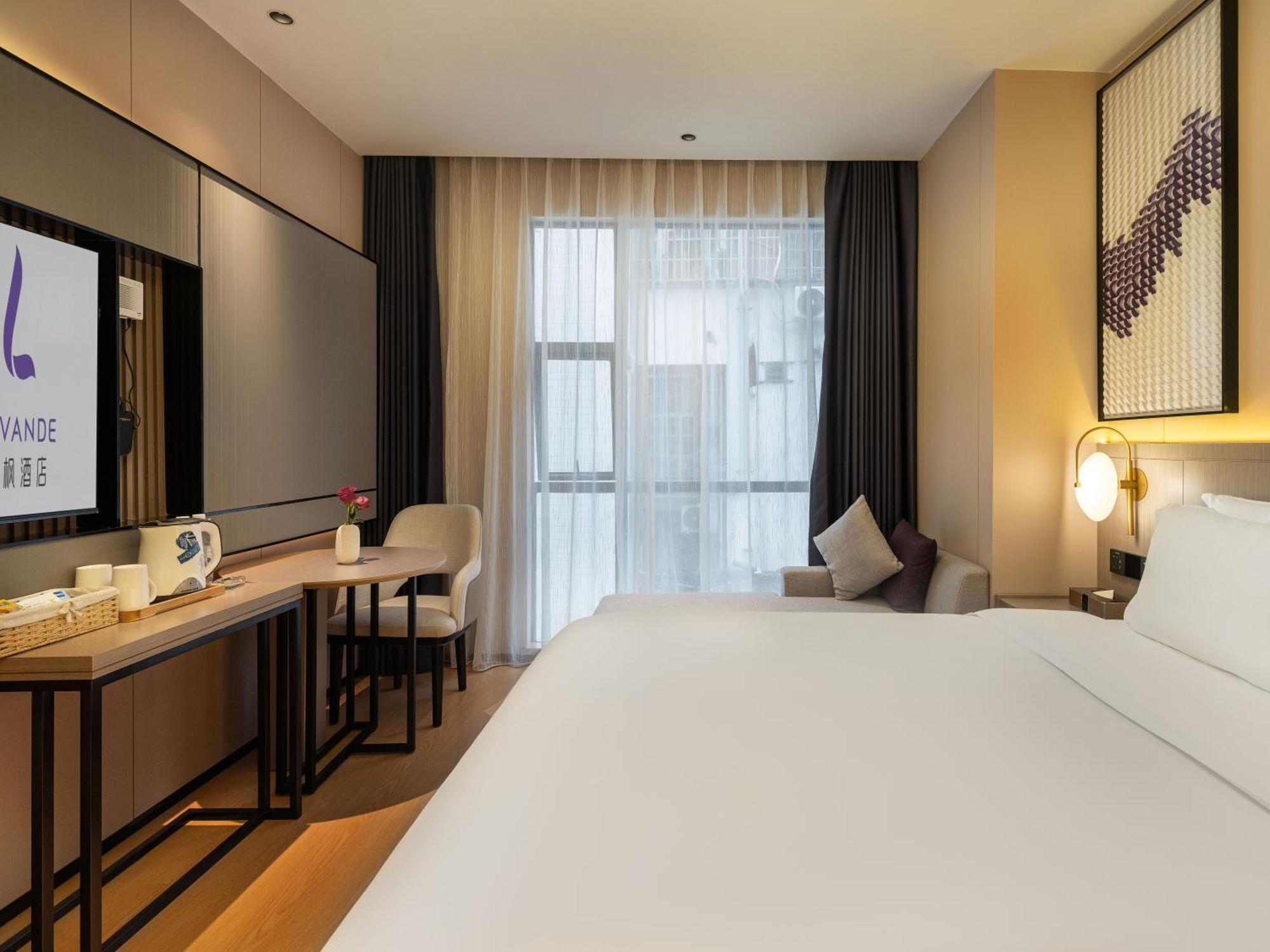 Lavande International Hotel Guangzhou Taikoo Hui Square Shipaiqiao Metro Station Branch - Free Shuttle Bus To Canton Fair Complex During Canton Fair Period & Free Vpn Internet Access Bagian luar foto
