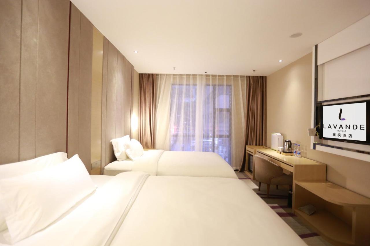 Lavande International Hotel Guangzhou Taikoo Hui Square Shipaiqiao Metro Station Branch - Free Shuttle Bus To Canton Fair Complex During Canton Fair Period & Free Vpn Internet Access Bagian luar foto