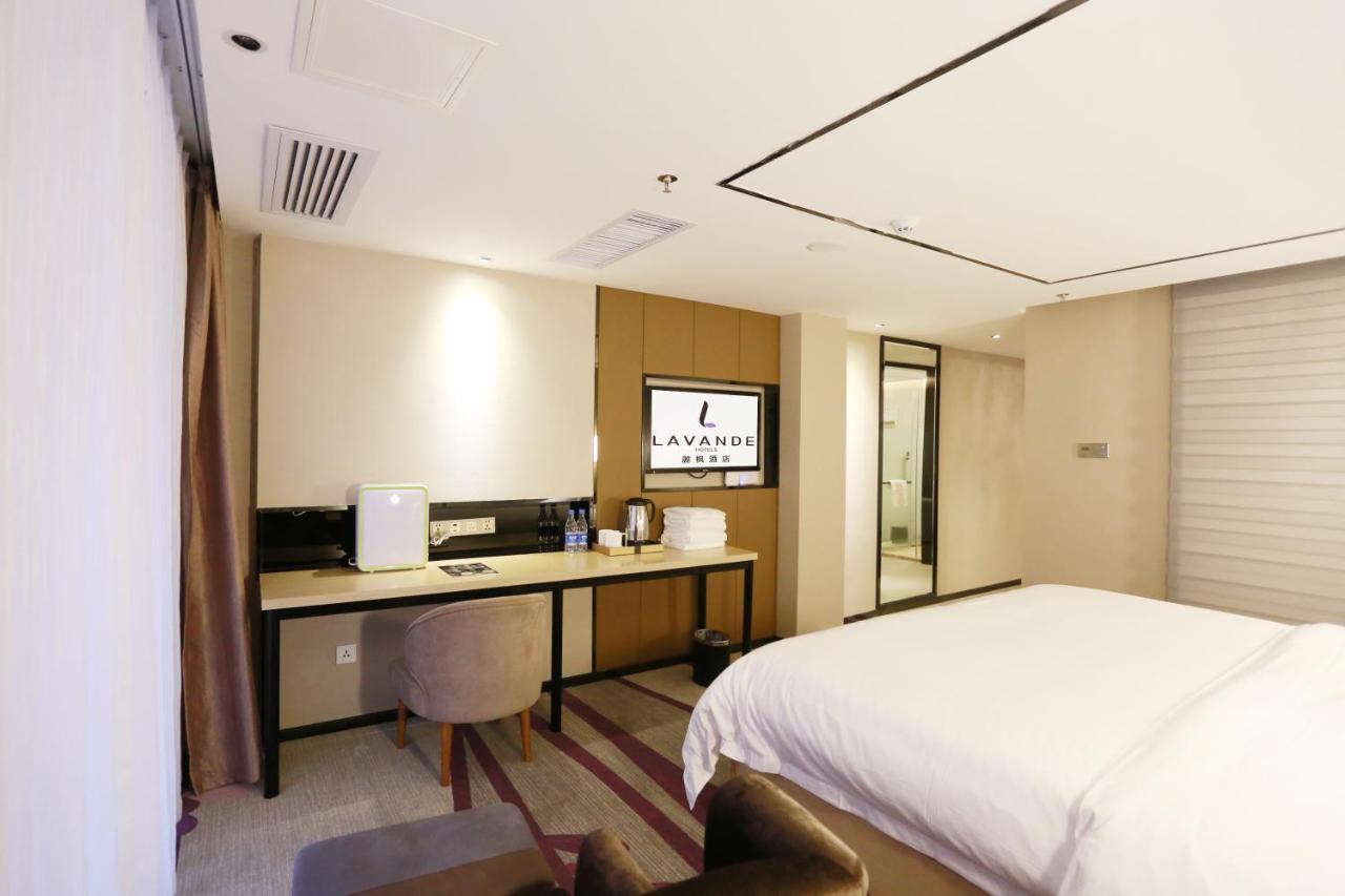 Lavande International Hotel Guangzhou Taikoo Hui Square Shipaiqiao Metro Station Branch - Free Shuttle Bus To Canton Fair Complex During Canton Fair Period & Free Vpn Internet Access Bagian luar foto