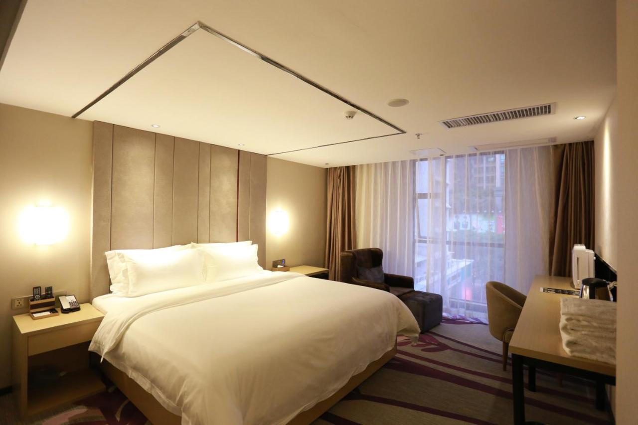 Lavande International Hotel Guangzhou Taikoo Hui Square Shipaiqiao Metro Station Branch - Free Shuttle Bus To Canton Fair Complex During Canton Fair Period & Free Vpn Internet Access Bagian luar foto